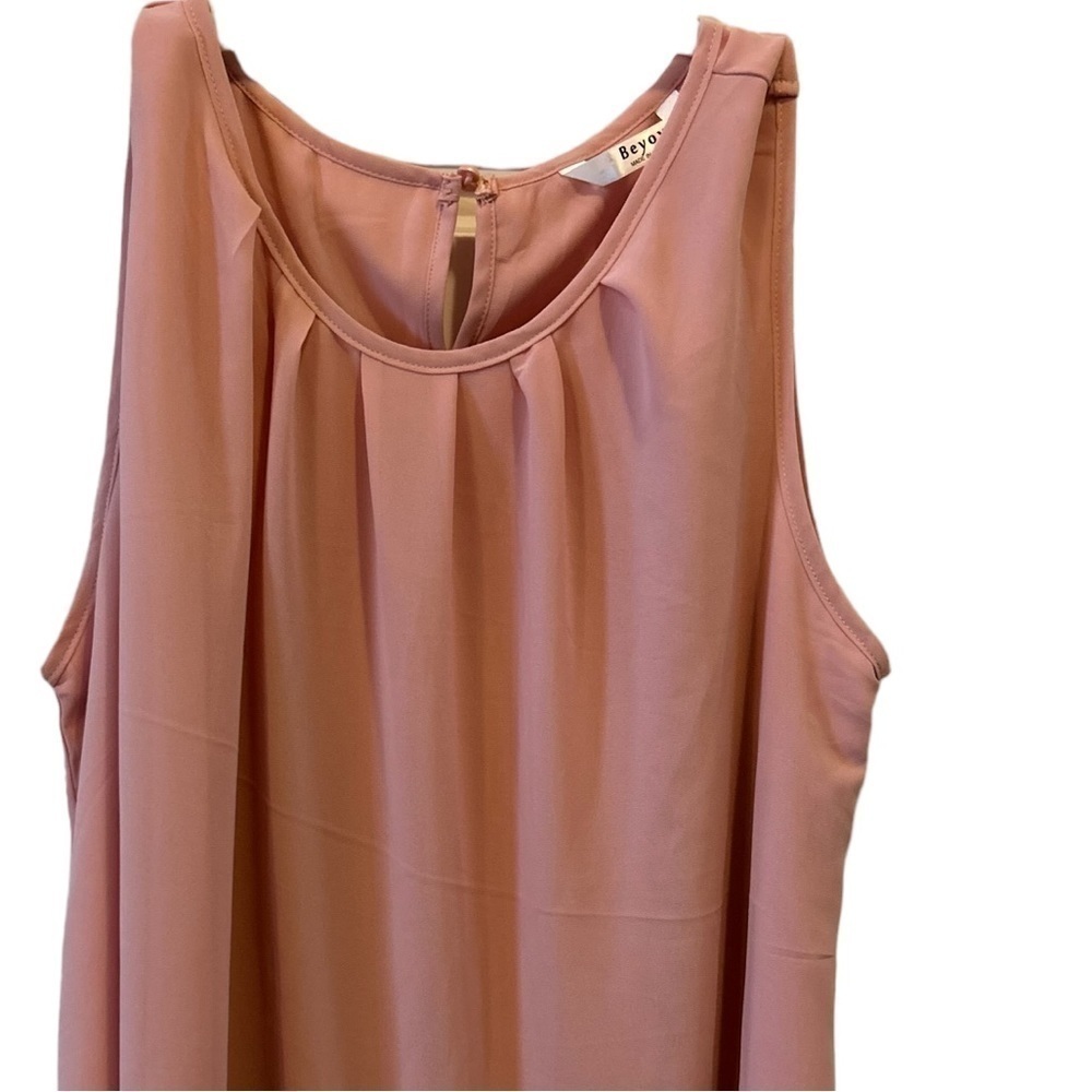 Beyove dressy tank top. Size XXL - Picture 2 of 8